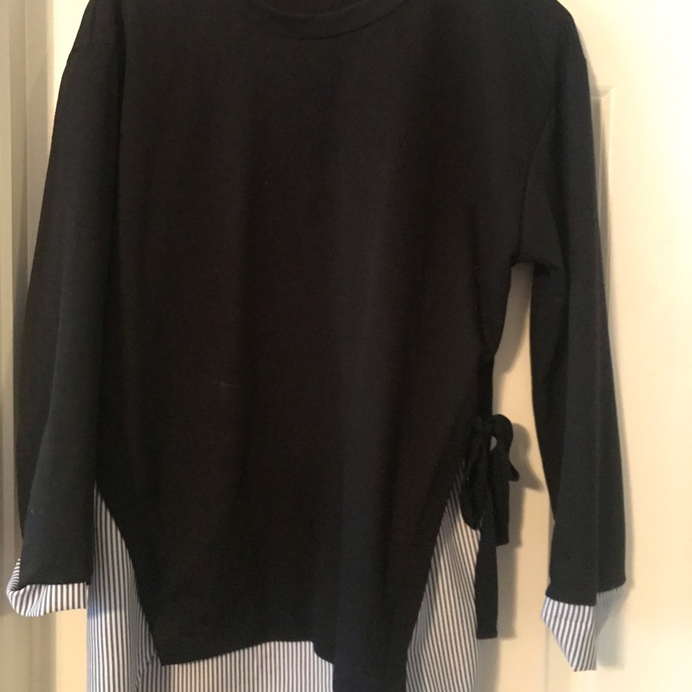 Long sleeve with peekaboo blouse under